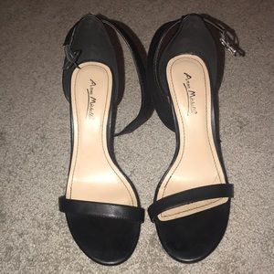 Black Anne Michelle Heels size 7.5